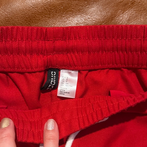 Red Pants - Picture 5 of 5